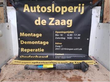 Schokdemper links-achter van een Volkswagen Passat beschikbaar voor biedingen