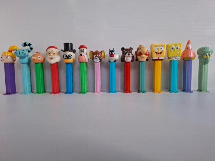 Lot de distributeurs PEZ vintage et après 2000 (avec 1 UDR!), Collections, Jouets miniatures, Utilisé, Enlèvement ou Envoi
