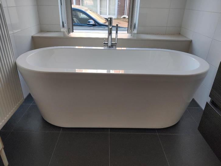 Vrijstaand bad met gratis kraan, Bricolage & Construction, Sanitaire, Utilisé, Baignoire, Enlèvement