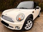 Mini Cooper / 1.6L / 120ch / Carnet complet / sièges chauf, Auto's, Beige, Bedrijf, Handgeschakeld, Cooper