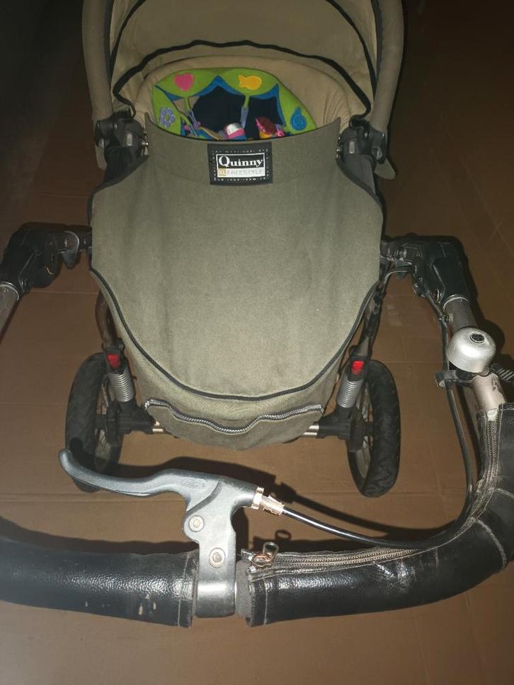 maxicosi, poussette et attributs, Enfants & Bébés, Poussettes & Combinaisons, Utilisé, Poussette, Quinny, Pneus, Avec nacelle