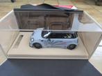 liberty walk 1:18 mini cooper s, Ophalen of Verzenden, Zo goed als nieuw, Auto, Overige merken