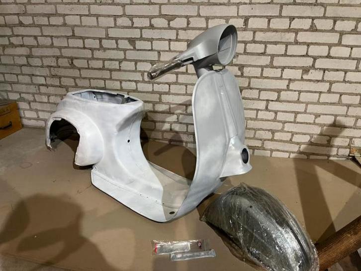 Vespa V50 | Vespa 50 Special | Vespa 50 SS, Fietsen en Brommers, Brommers | Vespa, Ophalen