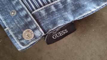 The) Foulard Guess faux jeans, Guess, Envoi, Porté, Taille 36 (S)