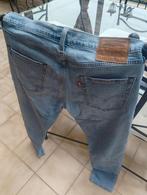 Jeans Levis, Comme neuf, Enlèvement, W33 - W34 (confection 48/50), Bleu