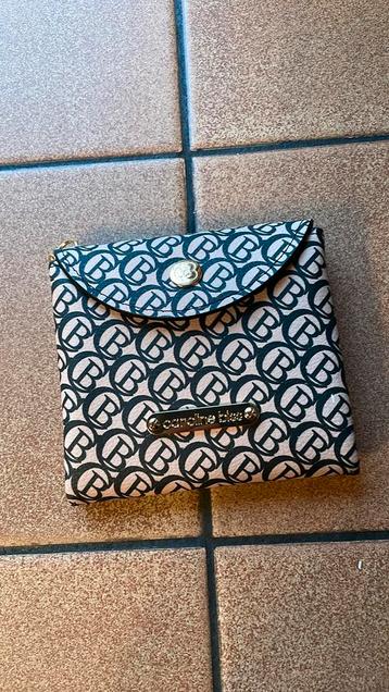 Caroline Biss portemonnee, Bijoux, Sacs & Beauté, Enlèvement ou Envoi, Comme neuf