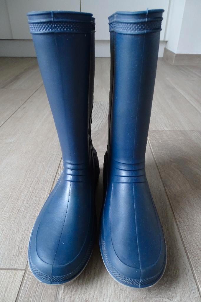 Donkerblauwe regenlaarzen maat 33, Enfants & Bébés, Vêtements enfant | Chaussures & Chaussettes, Utilisé, Bottes, Garçon ou Fille