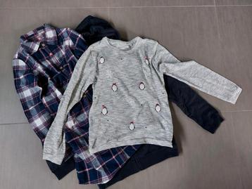 Pakketje gilet, trui en slaapkleedje 13-14 jaar beschikbaar voor biedingen