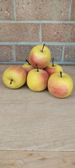 6 appeltjes decoratie, Enlèvement