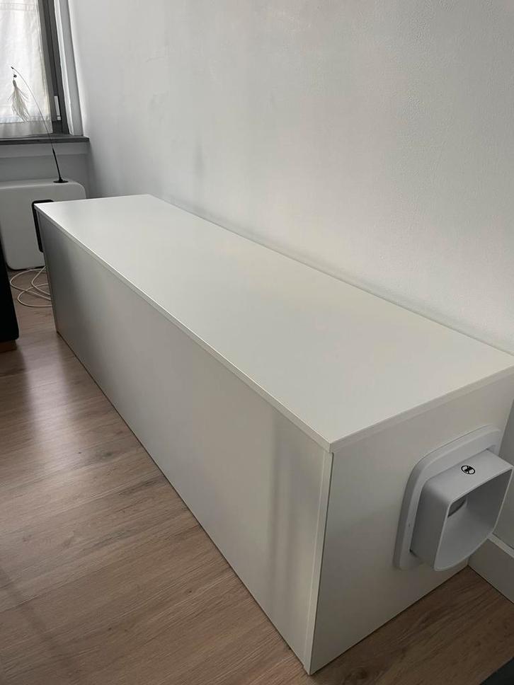 Dubbele katten voeder bak met luikjes die werken op chip, Animaux & Accessoires, Nourriture & Abreuvoirs pour chats, Comme neuf