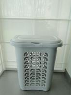 Linnenmand van Rubbermaid, Ophalen, Kunststof, Gebruikt, Mand