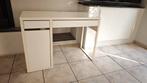Witte bureau met plaats voor kabels te koop, Huis en Inrichting, Bureaus, Ophalen, Gebruikt, Bureau