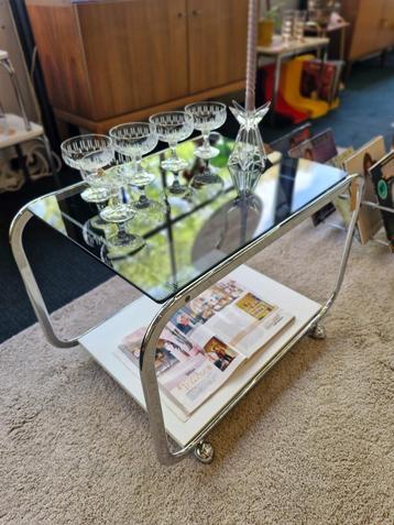 Vintage space age trolley bijzettafel rookglas / wit 70s beschikbaar voor biedingen