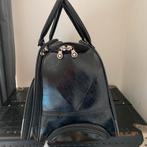 Vintage zwarte reistas, kunstleer, Wieltjes, 40 tot 60 cm, Gebruikt, 20 tot 30 cm