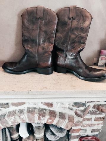 Dames laarzen maat 37 beschikbaar voor biedingen