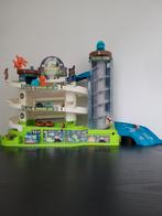 Loef educatief auto avonturenpark speelgoedgarage, Kinderen en Baby's, Ophalen, Zo goed als nieuw