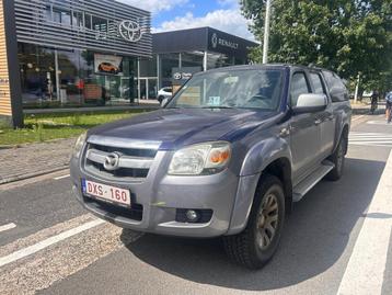 Mazda BT50 25d 143cv 4x4 an07 utilitaire+5place Clim 1er pro, Autos, Cuir, Essai à domicile, Achat, Entreprise