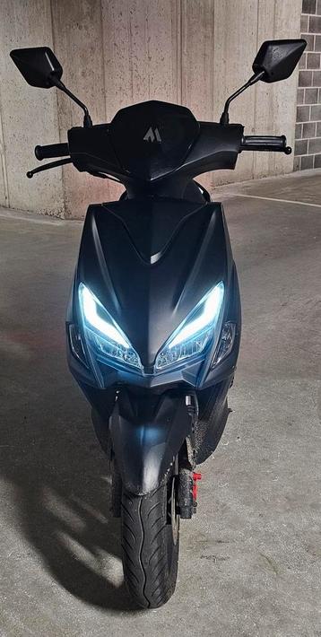 Scooter/Moped Classe A Motron Breezy 50 hors service disponible aux enchères