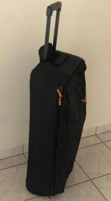 Valies te koop, Enlèvement, Comme neuf, Roulettes