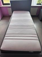 Ikea bed Malm, Huis en Inrichting, Slaapkamer | Bedden, Ophalen, 90 cm, Eenpersoons, Zo goed als nieuw