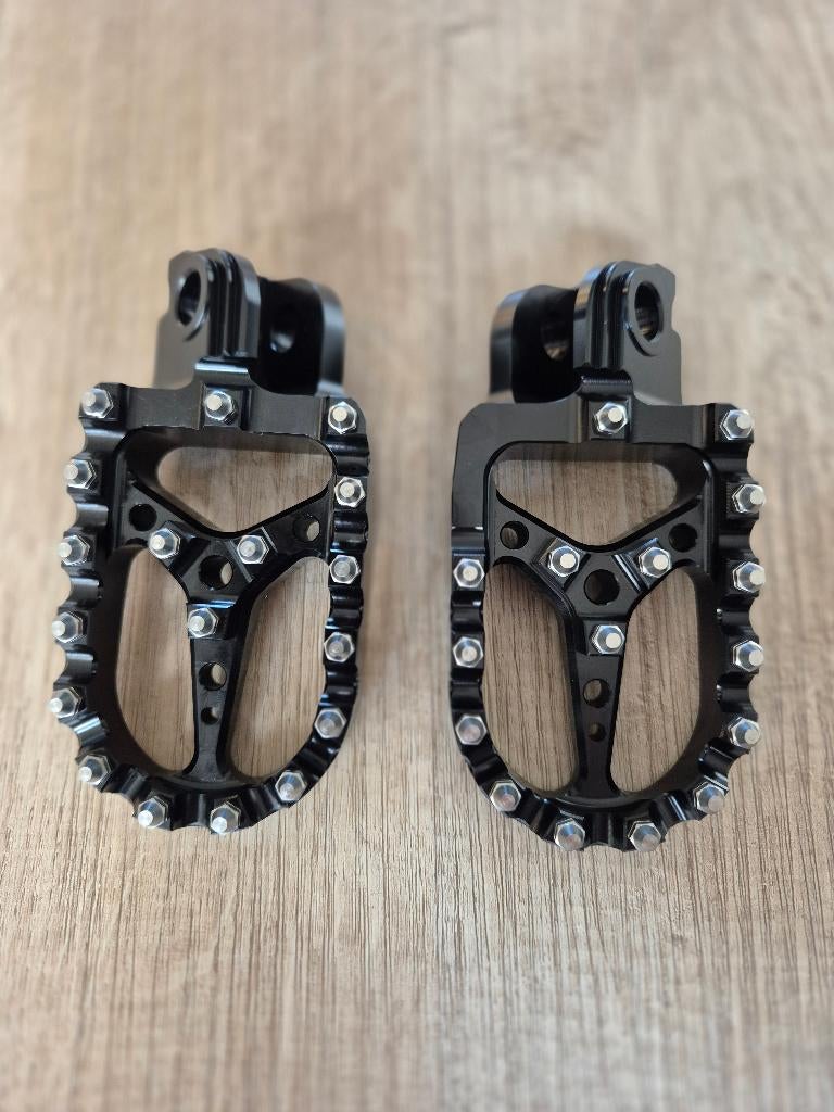 Voetsteunen voetsteps KTM Beta Husqvarna MX, Motos, Pièces | Toutes-marques, Neuf, Enlèvement ou Envoi