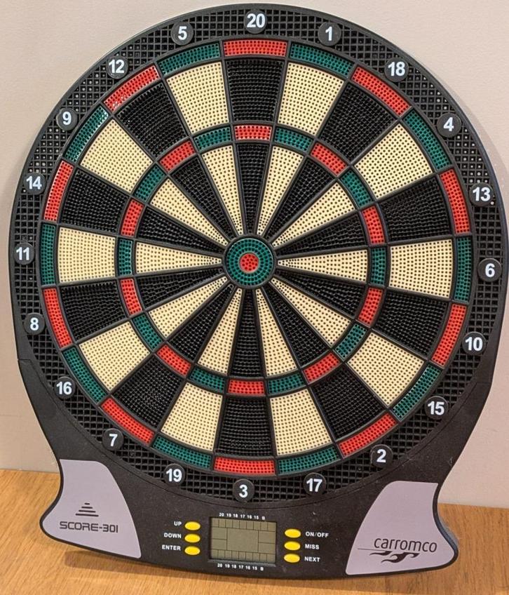 Elektrisch dartbord, Sport en Fitness, Darts, Zo goed als nieuw, Dartbord, Elektronisch, Ophalen