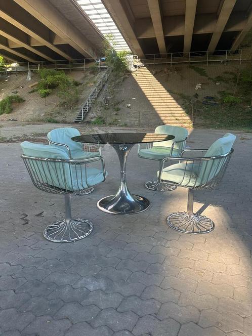 Gastone Rinaldi tafel en 4 stoelen voor Rima-1970, Antiek en Kunst, Antiek | Meubels | Tafels, Ophalen