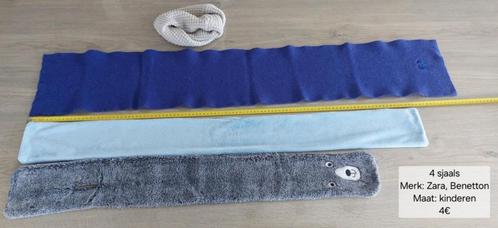 4 sjaals meisje: Benetton, Zara,... kindermaat (NIEUWSTAAT), Kinderen en Baby's, Kinderkleding | Mutsen, Sjaals en Handschoenen