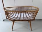 Houten wieg met rotan afwerking + accessoires, Kinderen en Baby's, Ophalen, Gebruikt, Wieg