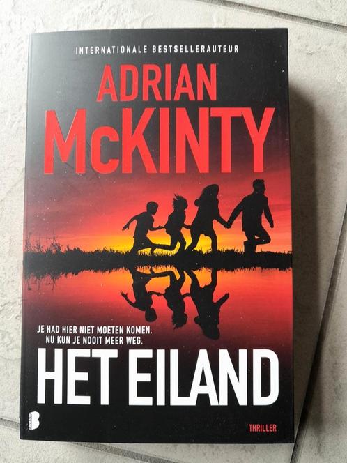 Adrian McKinty - Het eiland, Livres, Thrillers, Comme neuf, Enlèvement