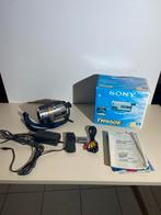 Sony Handycam TR950E Hi8 Compleet, TV, Hi-fi & Vidéo, Caméscopes numériques, Comme neuf, Sony, Enlèvement ou Envoi, Caméra