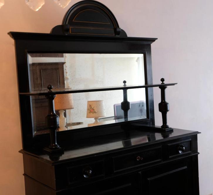 zwart gelakte kast met spiegel, Huis en Inrichting, Woonaccessoires | Spiegels, Ophalen