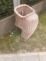 Vintage rieten fietsmand voor achterop / kind of hond, Antiek en Kunst, Ophalen of Verzenden