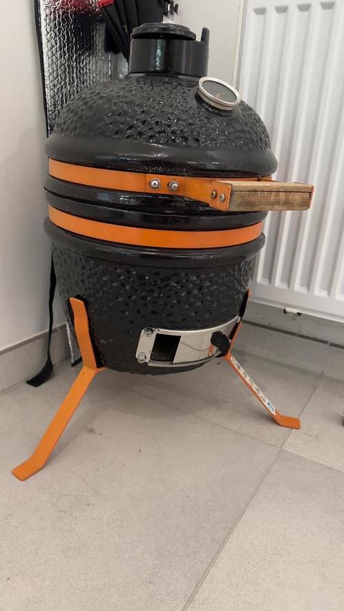 Ceramic egg barbecue, Tuin en Terras, Houtskoolbarbecues, Zo goed als nieuw, Ophalen