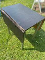 Inklapbaar tafeltje tafel, Ophalen