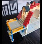 Play mobile huis met heel veel toebehoren en familie auto, Kinderen en Baby's, Speelgoed | Playmobil, Ophalen of Verzenden, Zo goed als nieuw