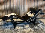 Cassina LC4 chaise longue Corbusier (origineel genummerd), Huis en Inrichting, Ophalen, Zo goed als nieuw