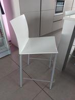 Barkruk, Ophalen, Kunststof, Gebruikt, 60 tot 90 cm