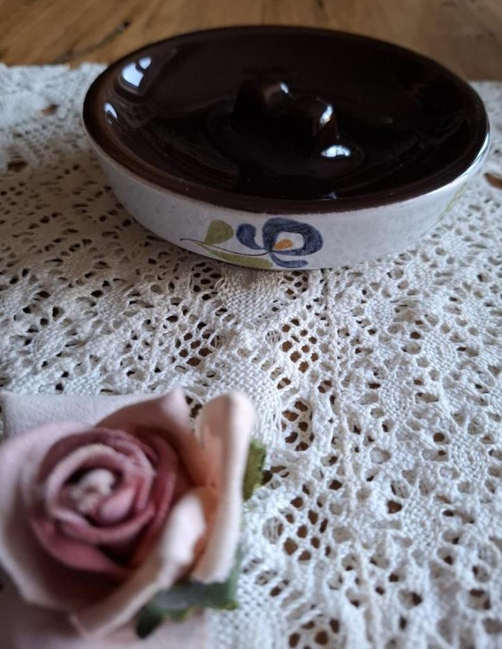 Vintage Franse keramieke asbak, GF Fait Main, Antiek en Kunst, Curiosa en Brocante, Ophalen of Verzenden