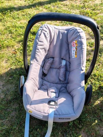Maxi-Cosi Rock, baby-autostoel, lichtgrijs + acc. beschikbaar voor biedingen