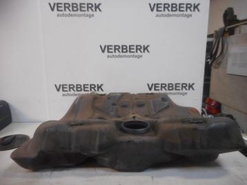 TANK Volvo 440 (01-1988/12-1996) (452249) beschikbaar voor biedingen