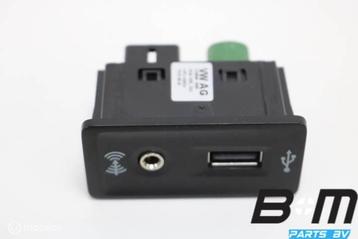 Aansluitstuk externe audiobronnen Golf Sportsvan 5G0035222 beschikbaar voor biedingen