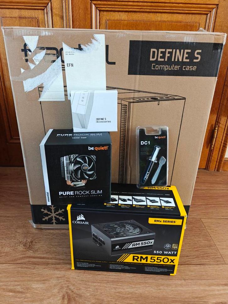 Lot Fractal Define S + Corsair RM550x + Pure Rock Slim, Computers en Software, Interne voedingen, Zo goed als nieuw, Ophalen