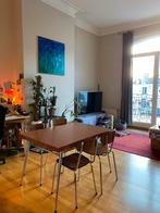 Table et chaises FORMICA, Enlèvement, Utilisé, Formica, 4 à 6 chaises