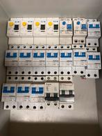 Lot zekeringen (automaten) en 6 difirentieelschakelaars, Ophalen of Verzenden, Nieuw