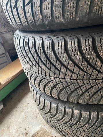  Zwarte Velgen met 4 seizoen banden 5x112 beschikbaar voor biedingen