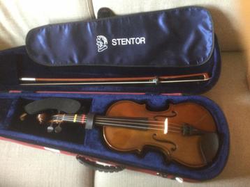 Violon 7/8 Stentor avec mentonnière, Musique & Instruments, Instruments à cordes frottées | Violons & Altos, Violon, Enlèvement ou Envoi