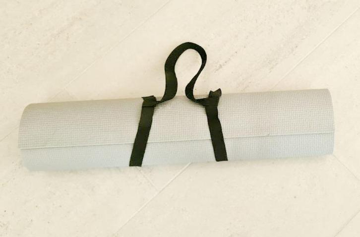 Trainingsmat, Sport en Fitness, Turnen, Gebruikt, Materiaal, Grijs, Ophalen of Verzenden