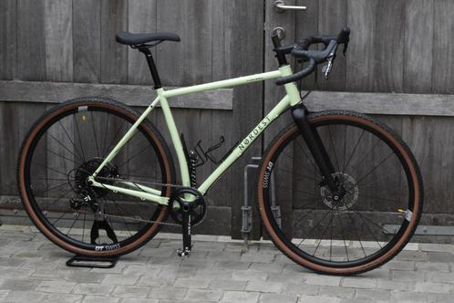 Nordest stalen Gravelbike. Nieuw op factuur met garantie., Fietsen en Brommers, Fietsen | Racefietsen, Nieuw, Overige merken, 10 tot 15 versnellingen