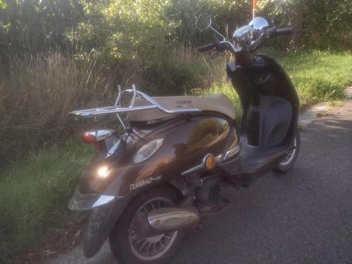 Scooter turbho klassa b, Fietsen en Brommers, Scooters | Overige merken, Gebruikt, Klasse B (45 km/u), Benzine, Ophalen